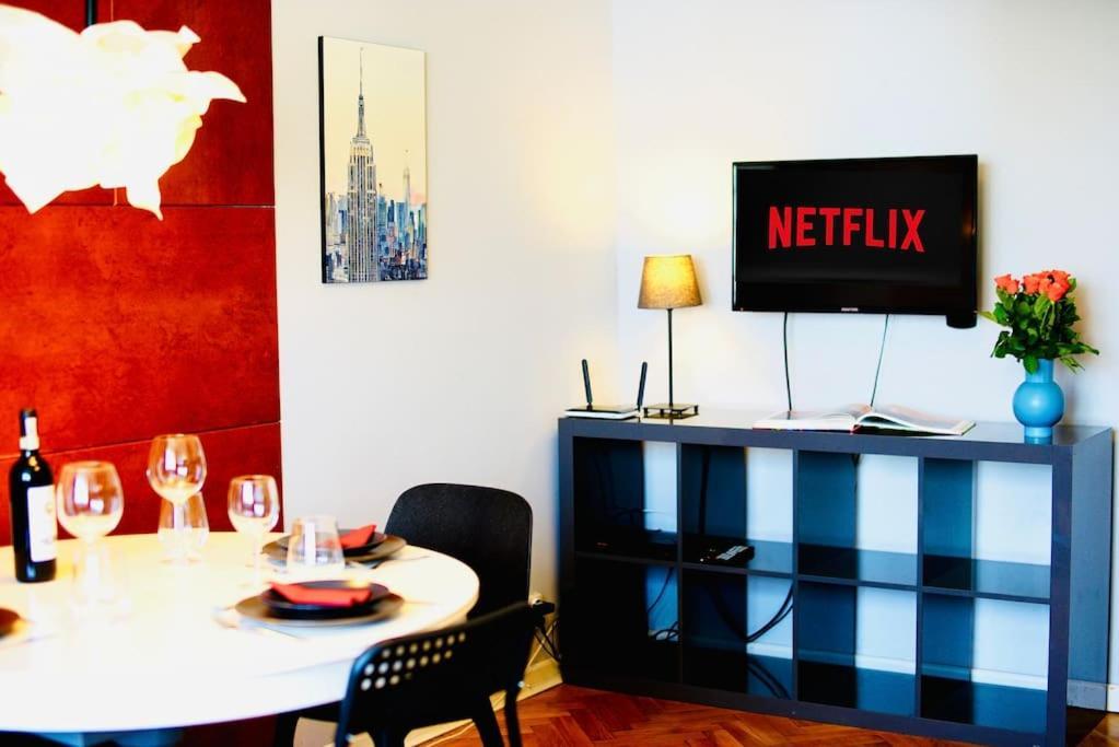 Apartment With National Stadion View, Free Parking Varsavia Esterno foto
